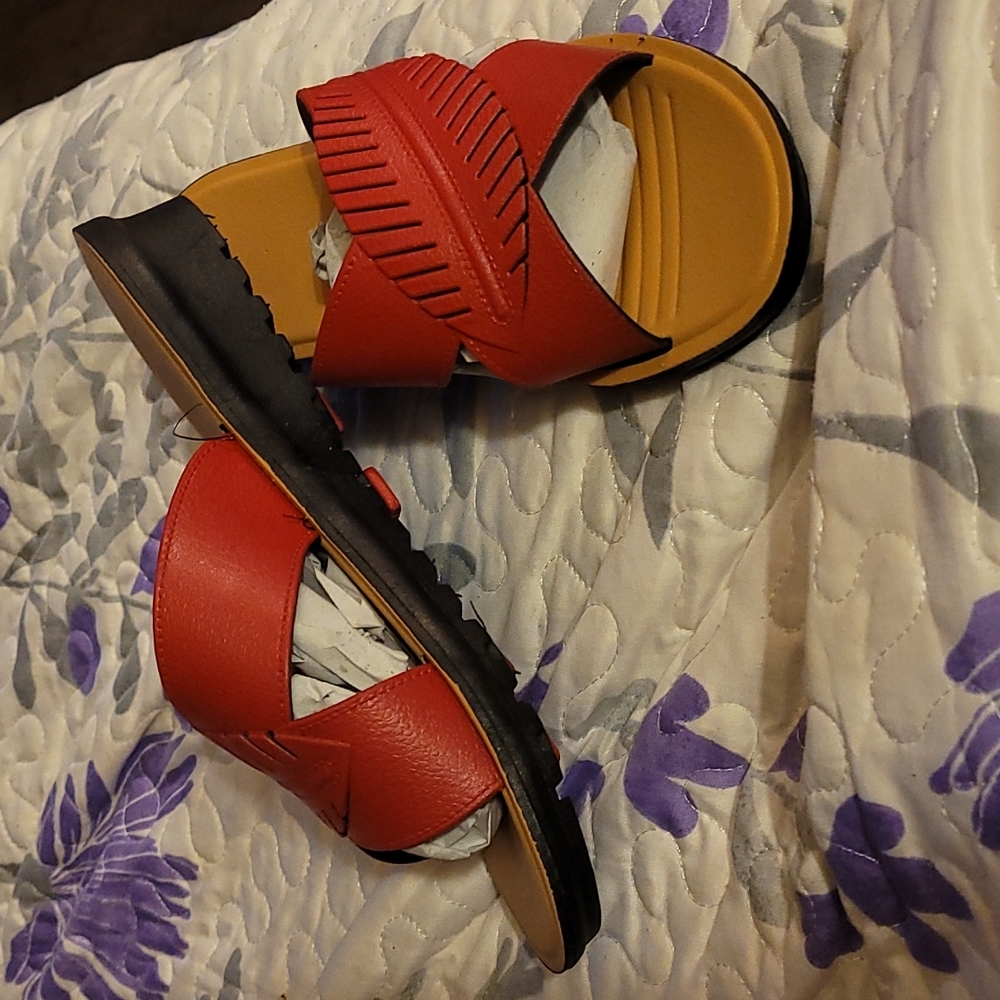 Sandals - Picture 2 of 2